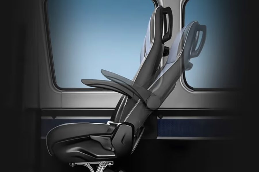 Force Urbania [ 14 / 17 / 22 seater ]